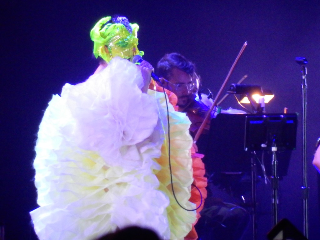 Coachella Day 3/J Dilla/Labrinth/Ohana Fest